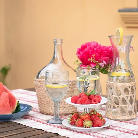 Lebuser Land Fuer Bis Zu 4 Personen Mit 1300 Qm Garten Und Privatsauna, Grandiosen Blick Ueber Oder, Sonntags Late Check Out Bis 18 Uhr Inklusive Casa vacanze
