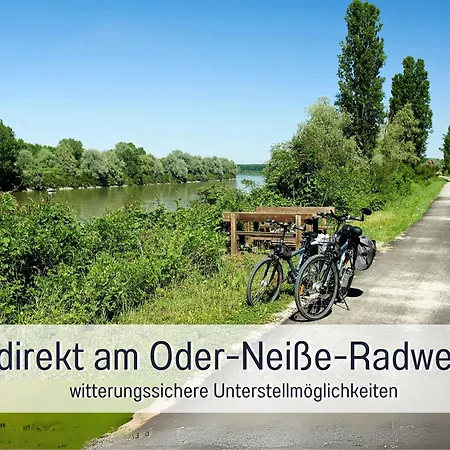 Lebuser Land Fuer Bis Zu 4 Personen Mit 1300 Qm Garten Und Privatsauna, Grandiosen Blick Ueber Oder, Sonntags Late Check Out Bis 18 Uhr Inklusive