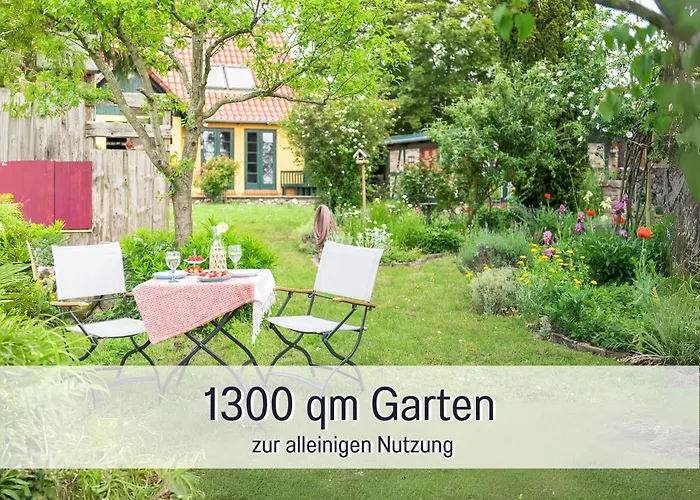 Lebuser Land Für Bis Zu 4 Personen Mit 1300 Qm Garten Und Privatsauna, Grandiosen Blick über Oder, Sonntags Late Check Out Bis 18 Uhr Inklusive Сasa de vacaciones Lebus